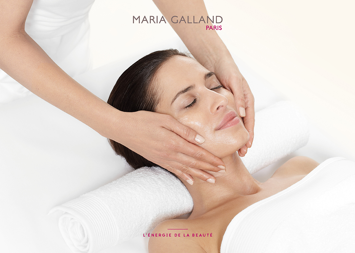 Maria Galland - Akne-Behandlung